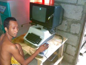 303813_294626507234631_100000618510775_947140_691954180_n