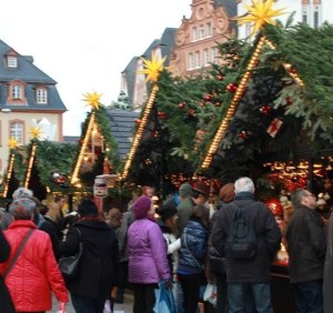 10867176_857752177578202_100208794_n (2)